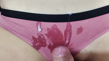 Virginity lost: Teen's first time with a big dick